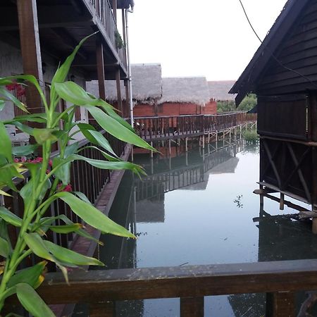 Hotel La Capannina Chez Lea Morondava Exterior foto
