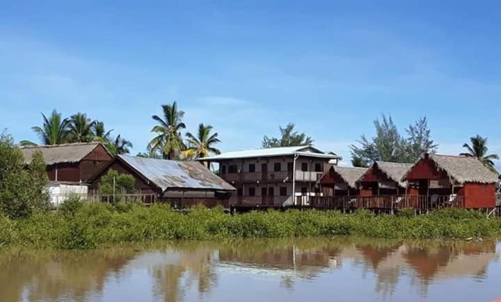 Hotel La Capannina Chez Lea Morondava Exterior foto