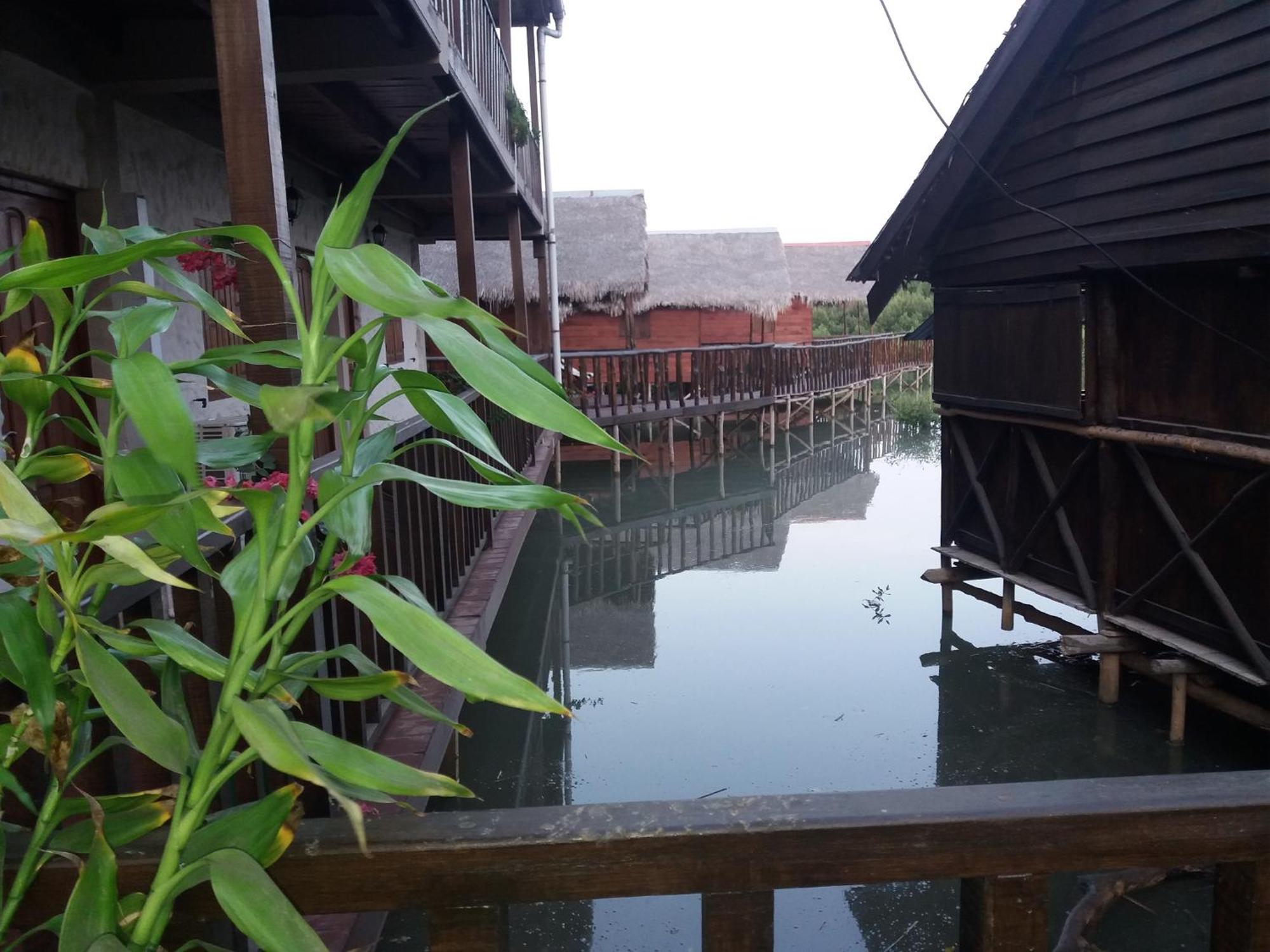 Hotel La Capannina Chez Lea Morondava Exterior foto